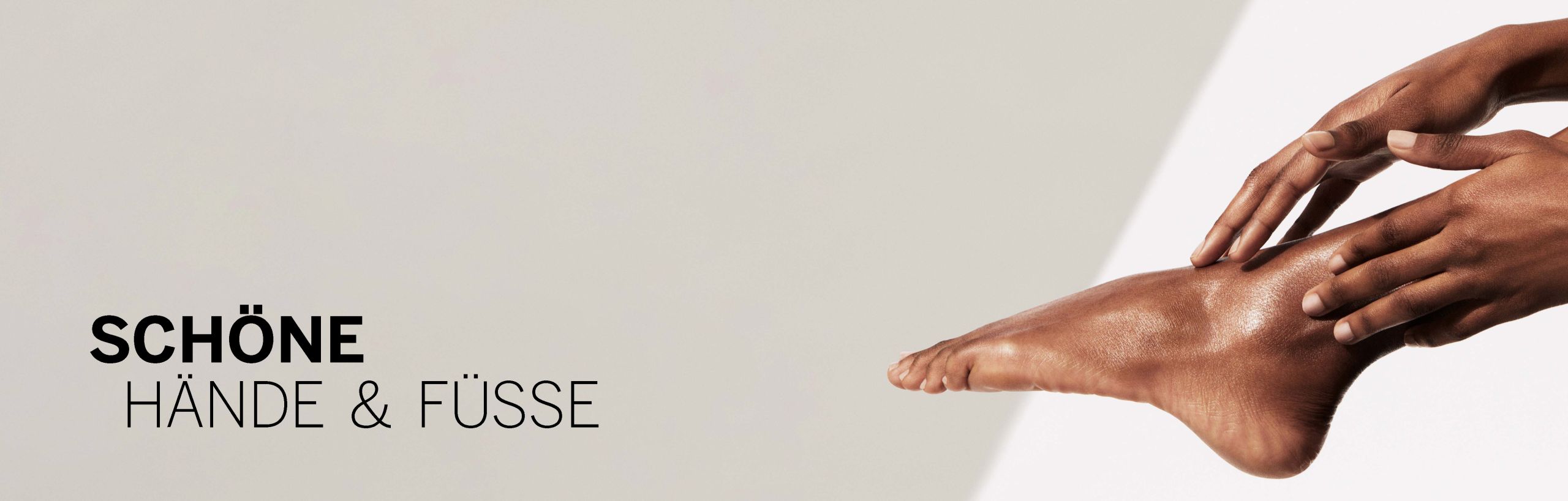 4-teiliges Halloween Set - Realistische Abgetrennte Hände & Füße Für Grusel-Deko